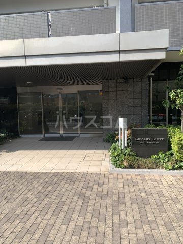 19/21 エントランス