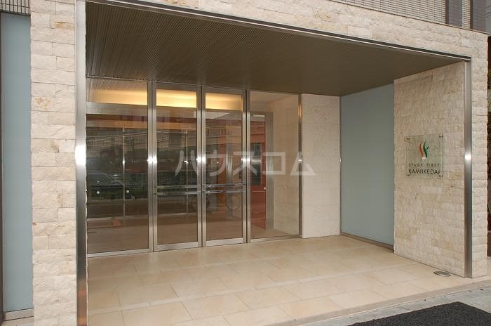 2/10 エントランス