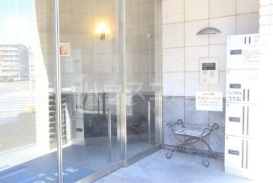 20/24 エントランス