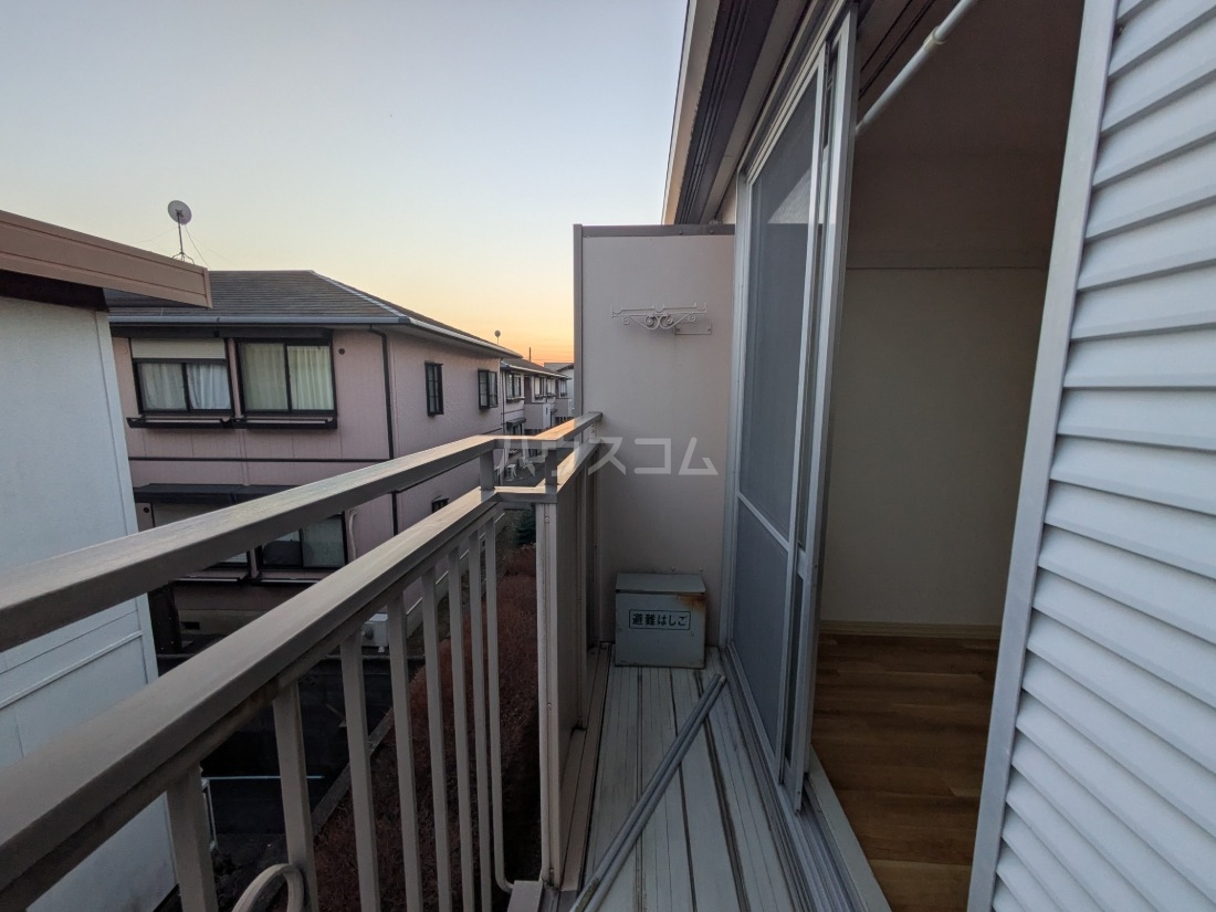 20/30 バルコニー