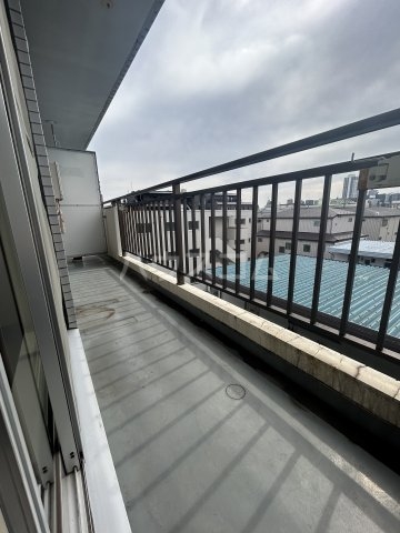 19/30 バルコニー