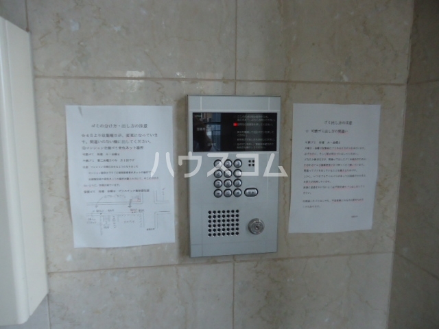 14/21 エントランス