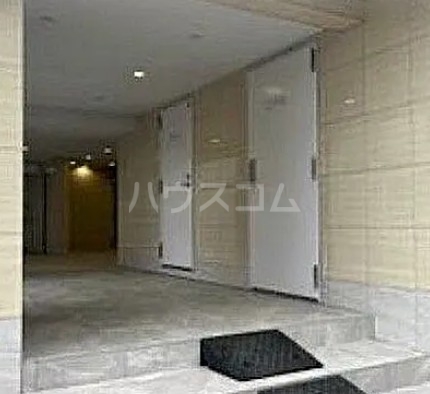 17/21 エントランス