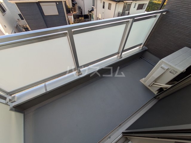 20/30 バルコニー