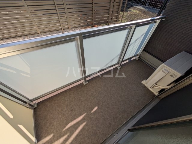 20/30 バルコニー