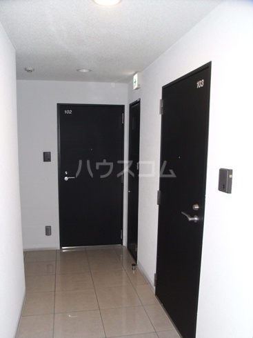 15/20 エントランス