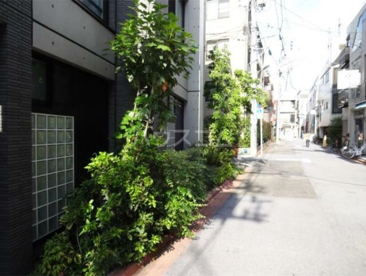 2/6 エントランス