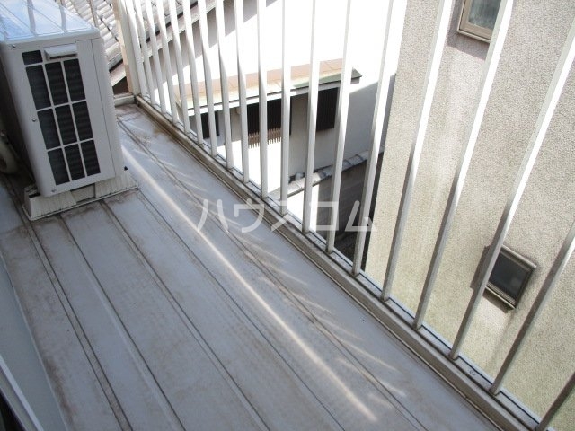 20/25 バルコニー