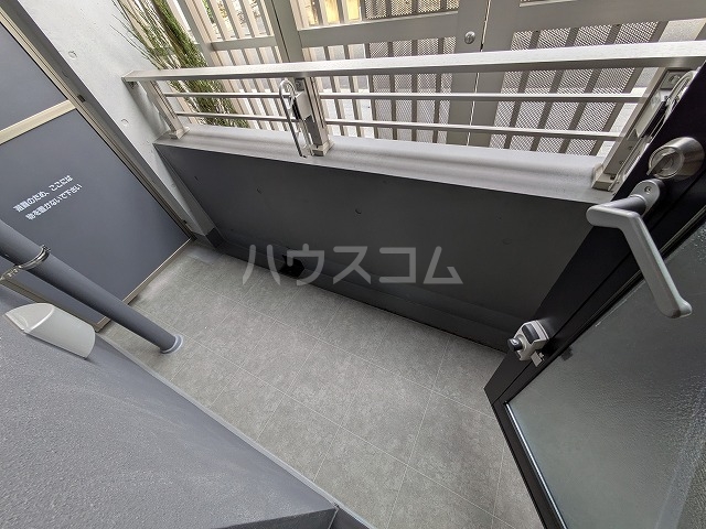 15/23 バルコニー