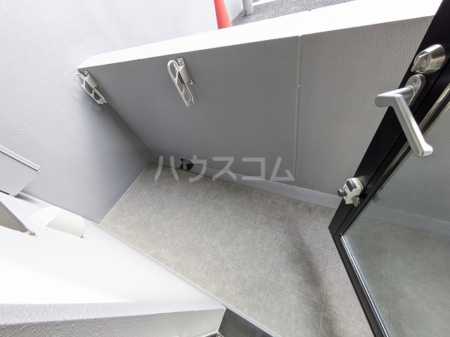 15/23 バルコニー