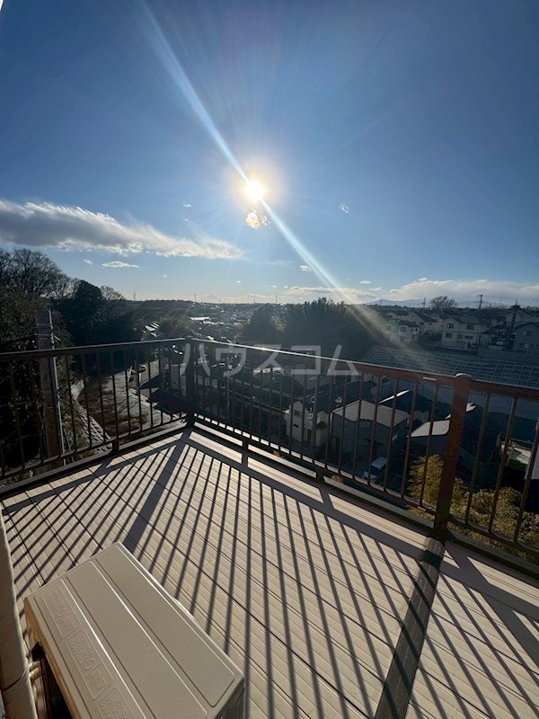 15/23 バルコニー