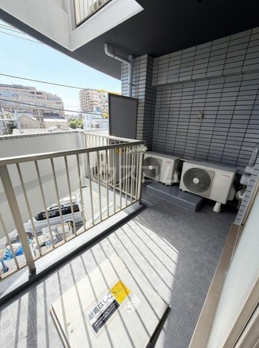 15/20 バルコニー
