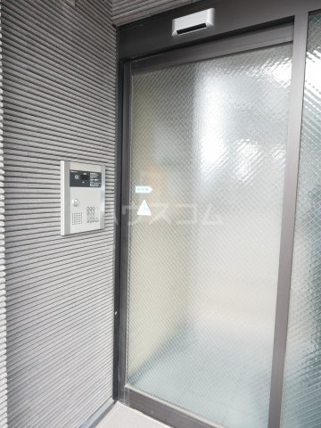 16/24 エントランス