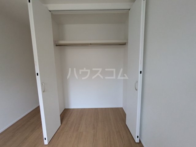 13/30 収納