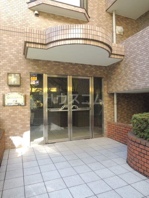 2/11 エントランス