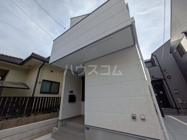 2/30 外観