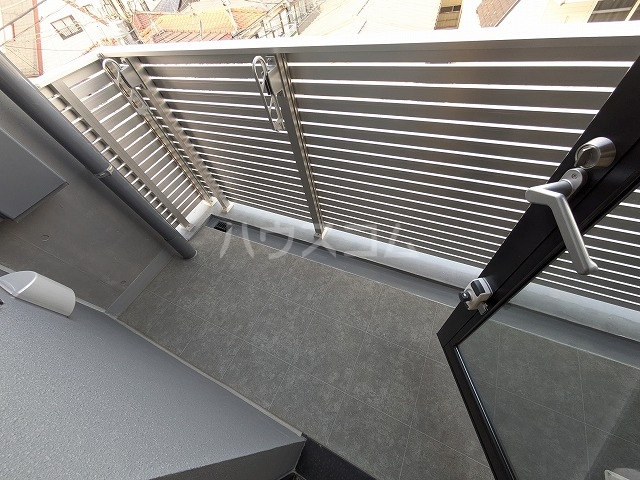 15/23 バルコニー