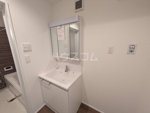 24/30 洗面
