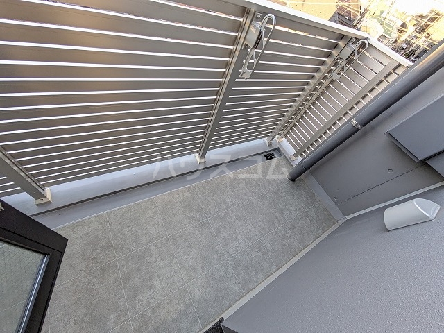 15/23 バルコニー