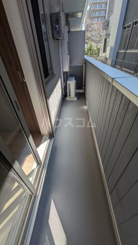 23/28 バルコニー