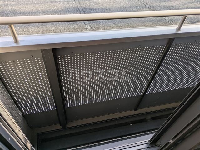 19/26 バルコニー