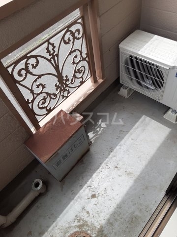 14/22 バルコニー