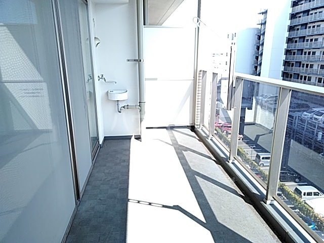 21/30 バルコニー