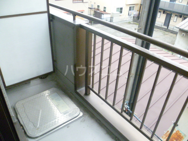 16/22 バルコニー