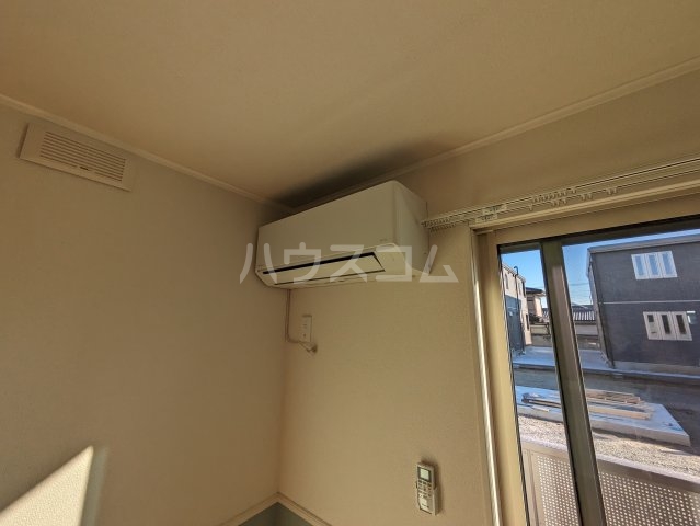 18/28 バルコニー