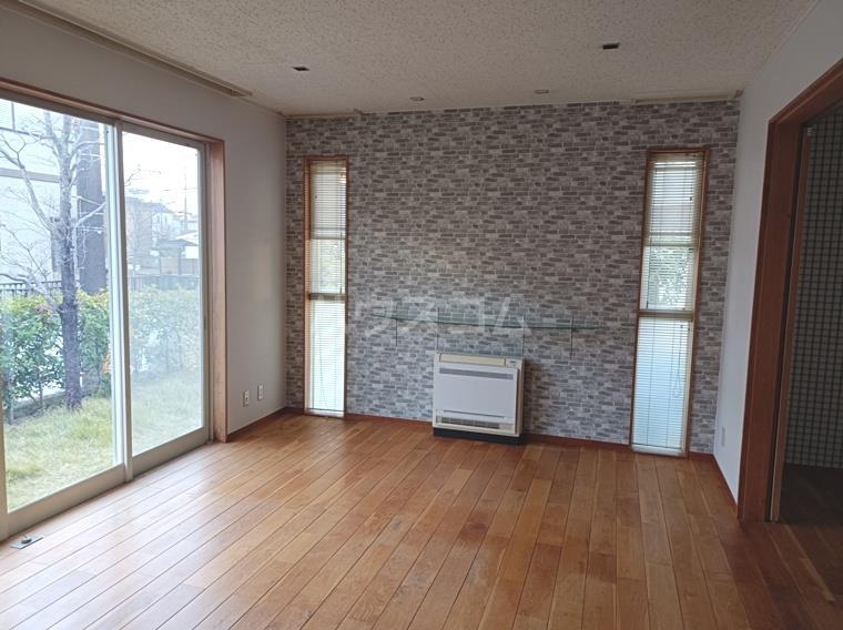 4/15 リビング/ダイニング