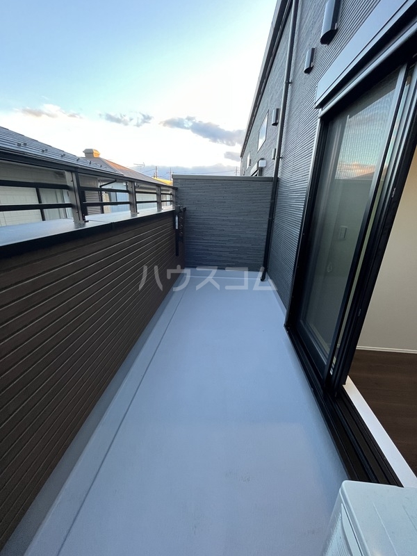 17/30 バルコニー