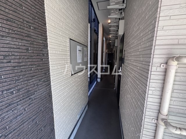 19/29 エントランス