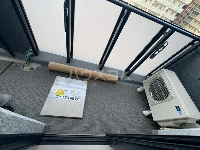 16/27 バルコニー