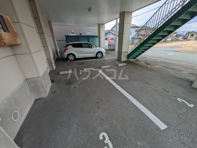 29/30 駐車場