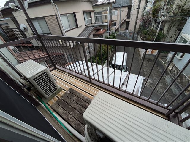 23/30 バルコニー