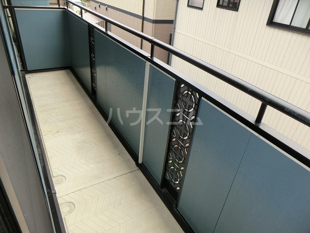 17/23 バルコニー