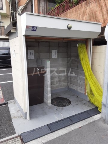 2/10 エントランス