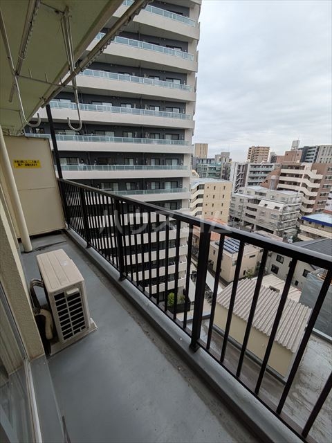 25/30 バルコニー