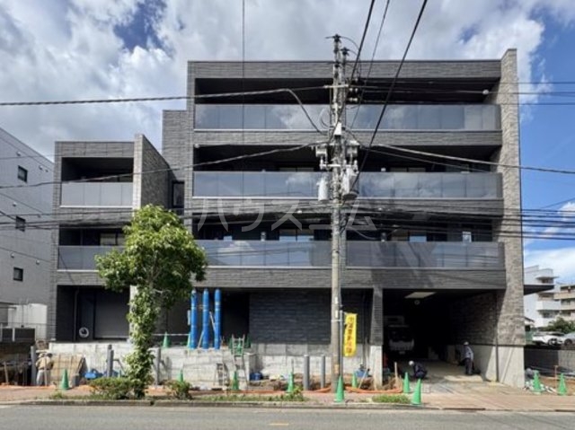 2/4 エントランス