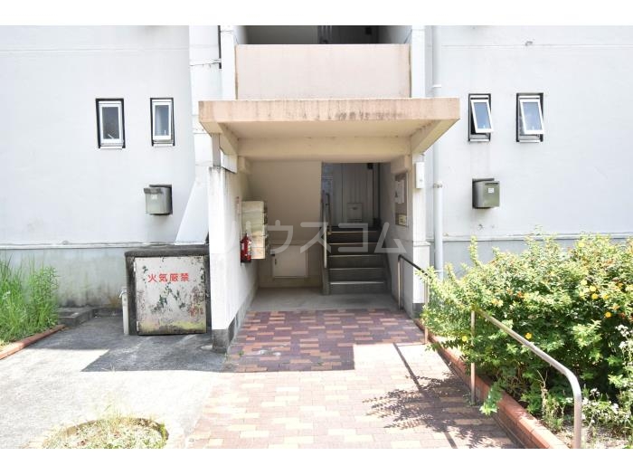 2/10 エントランス