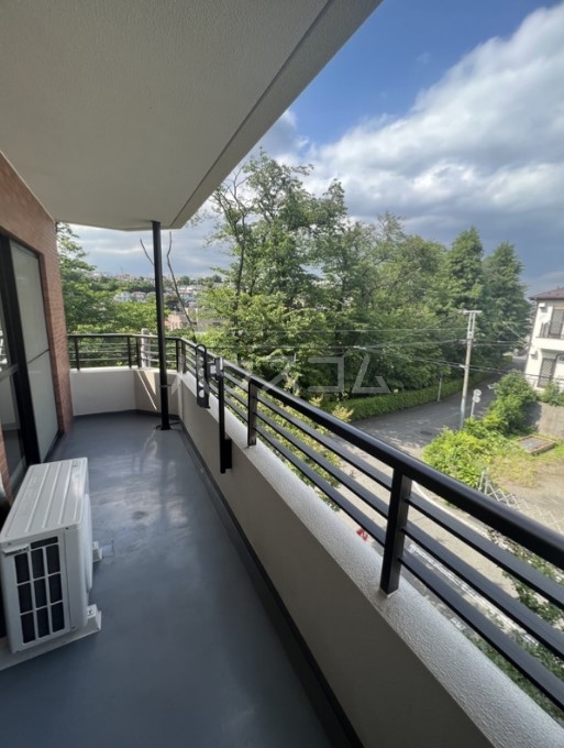 15/28 バルコニー