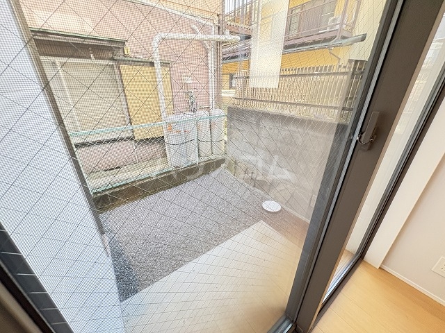 21/30 バルコニー