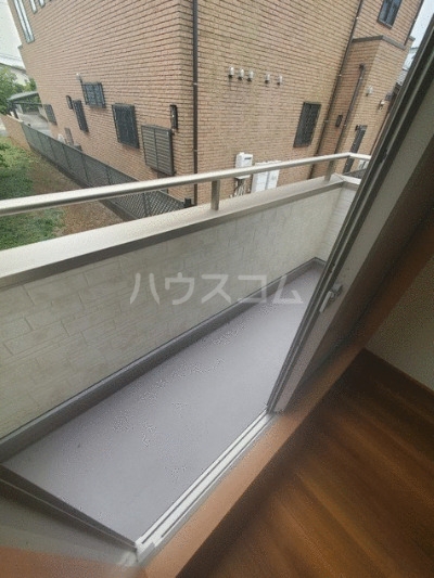 14/23 バルコニー
