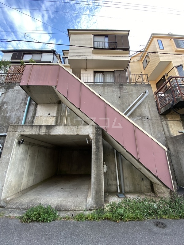 16/26 駐車場