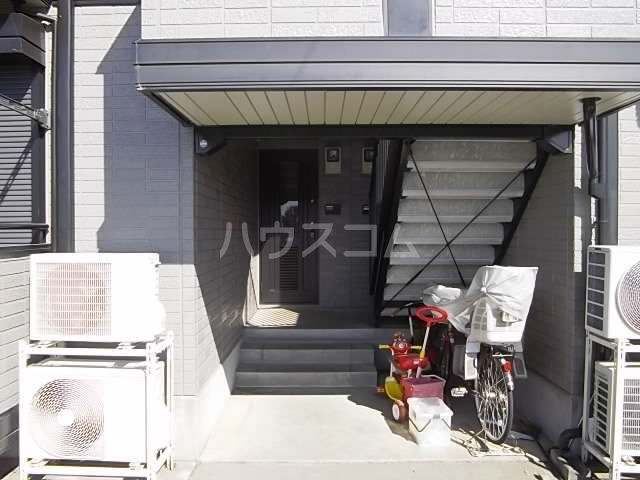 14/21 エントランス