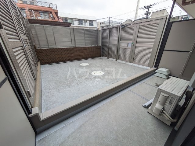 20/30 バルコニー