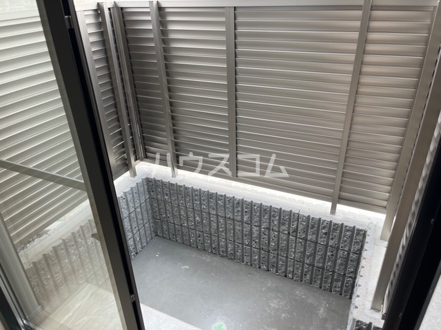 14/26 バルコニー