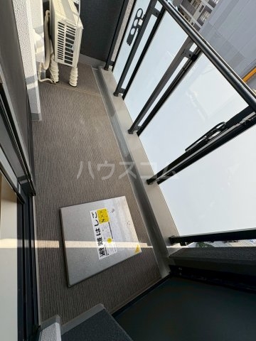 17/28 バルコニー