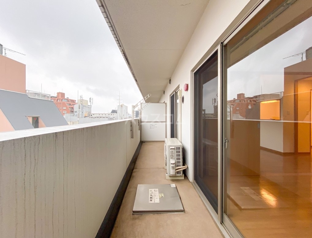 15/29 バルコニー