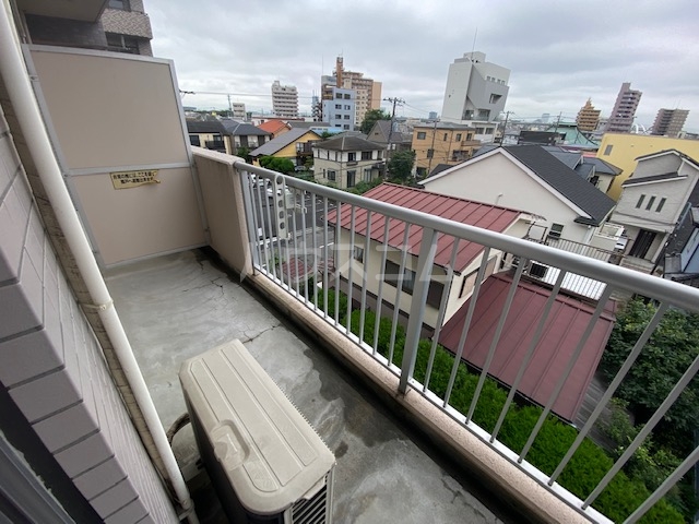 21/30 バルコニー